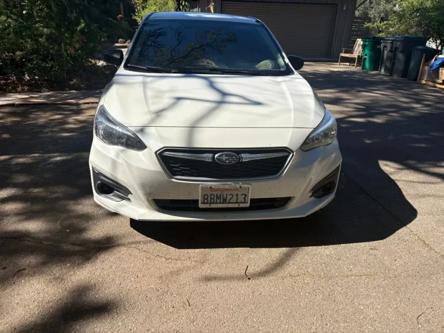 2018 Subaru Impreza 2.0i photo 1