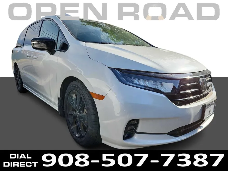 2023 Honda Odyssey Sport photo 1