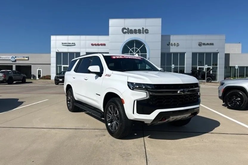2022 Chevrolet Tahoe Z71 photo 1