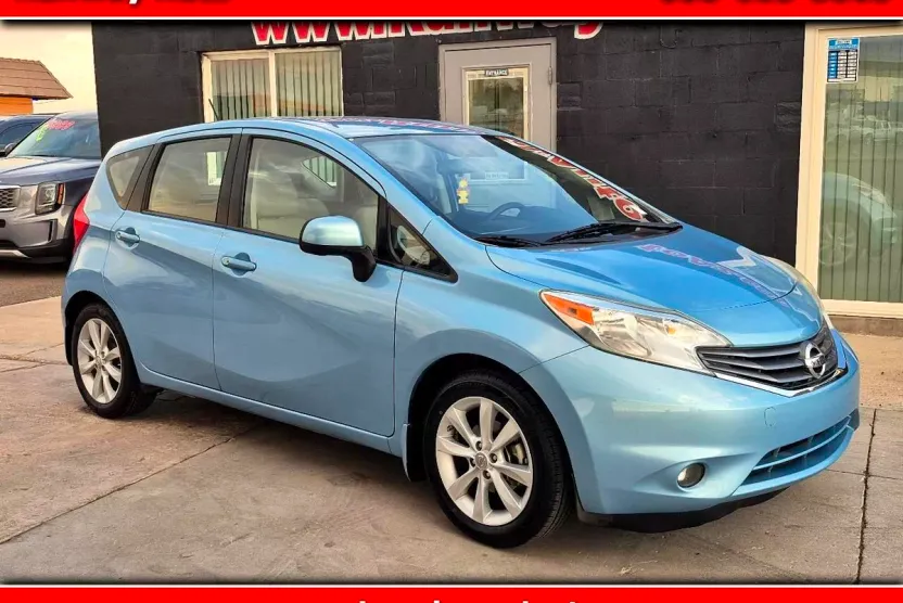 2014 Nissan Versa Note S photo 1