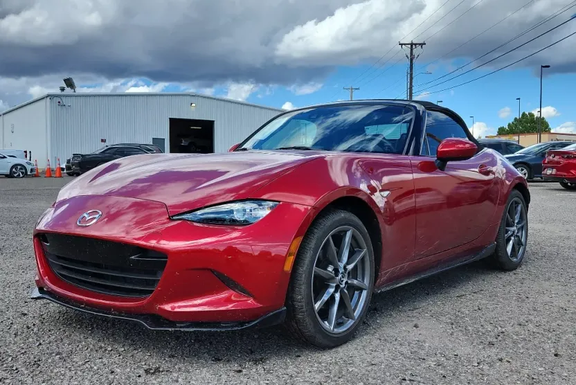 2016 Mazda MX-5 Miata Miata Grand Touring photo 1