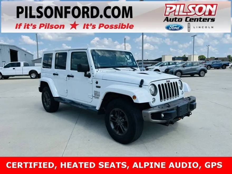 2017 Jeep Wrangler Unlimited Sahara photo 1