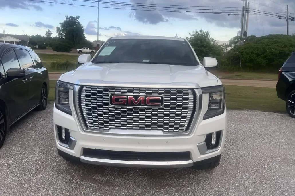2021 Gmc Yukon Denali photo 1