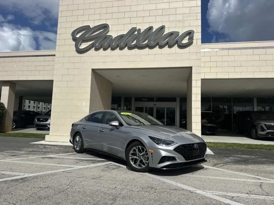 2023 Hyundai Sonata SEL photo 1