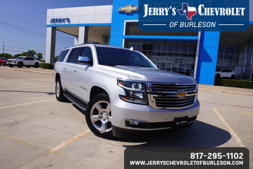 2018 Chevrolet Suburban Premier photo 1