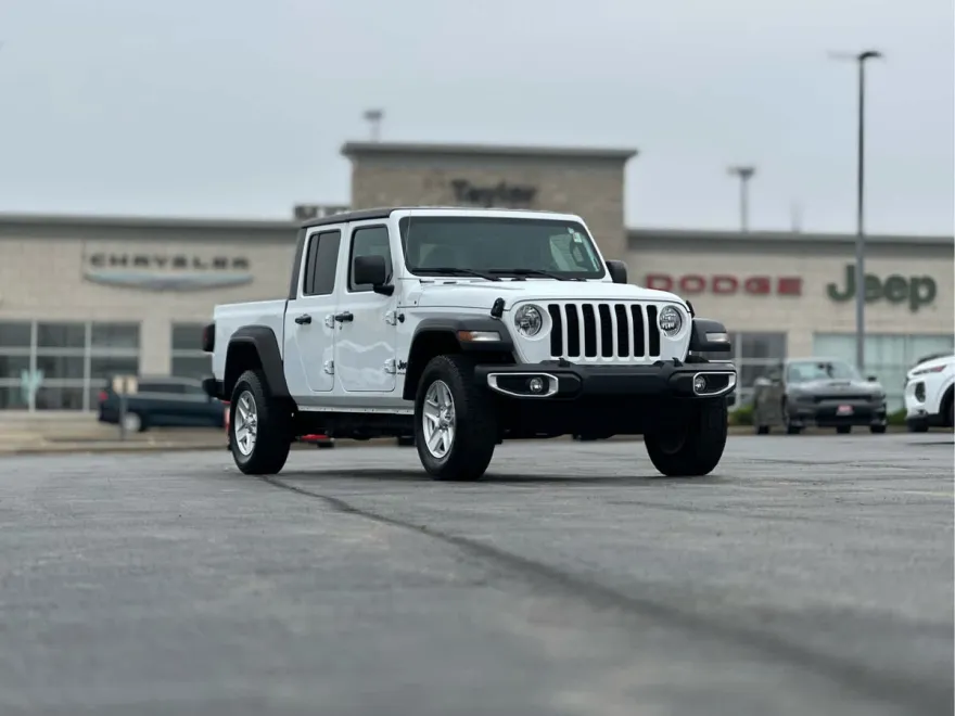 2023 Jeep Gladiator Sport S photo 1