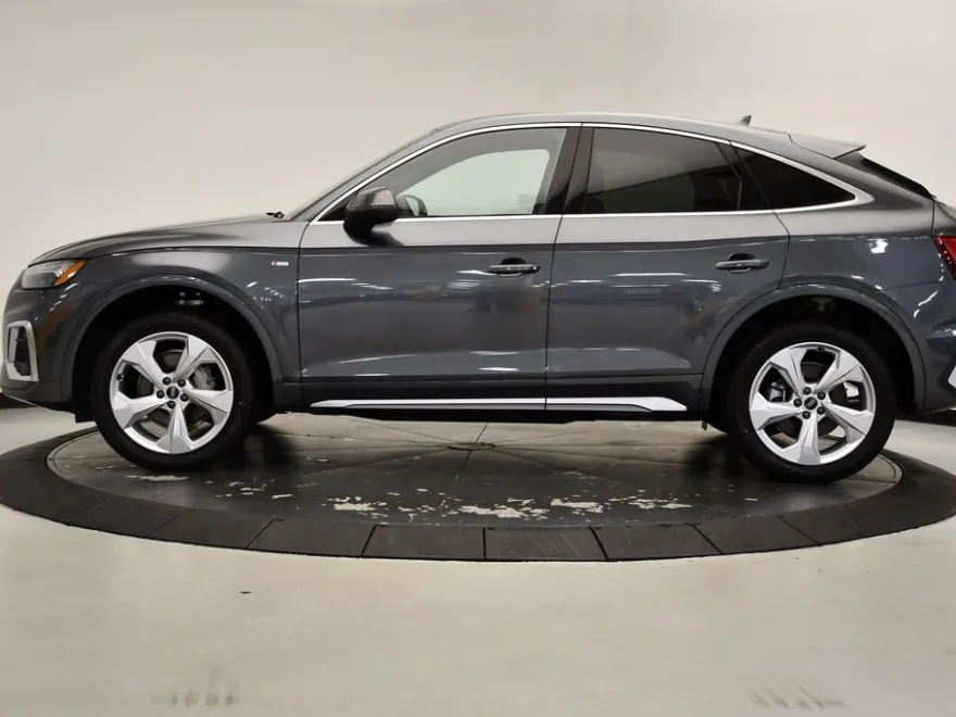 2024 Audi Q5 S line Premium Plus photo 1