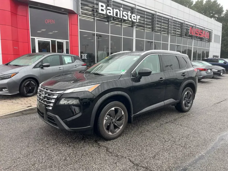2024 Nissan Rogue SV photo 1