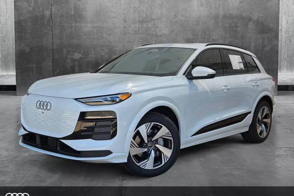 2025 Audi Q6 E-tron Premium photo 1