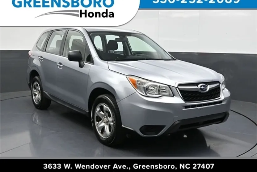 2015 Subaru Forester 2.5i photo 1