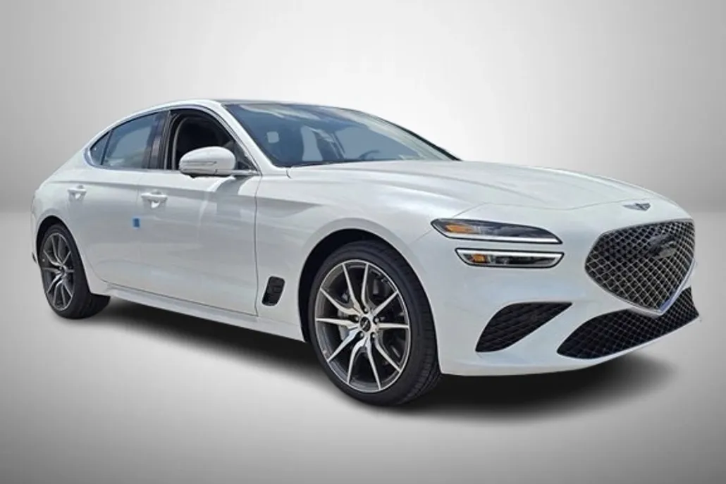 2026 Genesis G70 2.5T Prestige photo 1