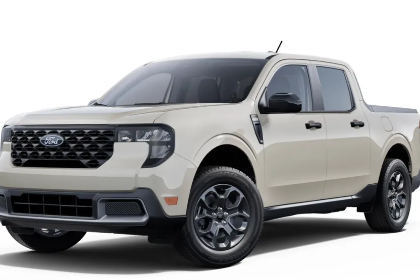 2025 Ford Maverick XLT photo 1