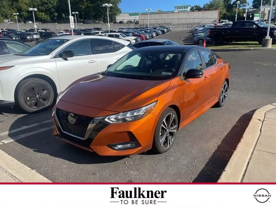 2023 Nissan Sentra SR photo 1