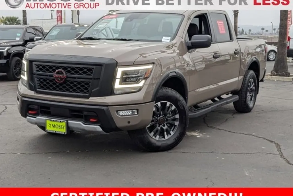 2024 Nissan Titan SV photo 1