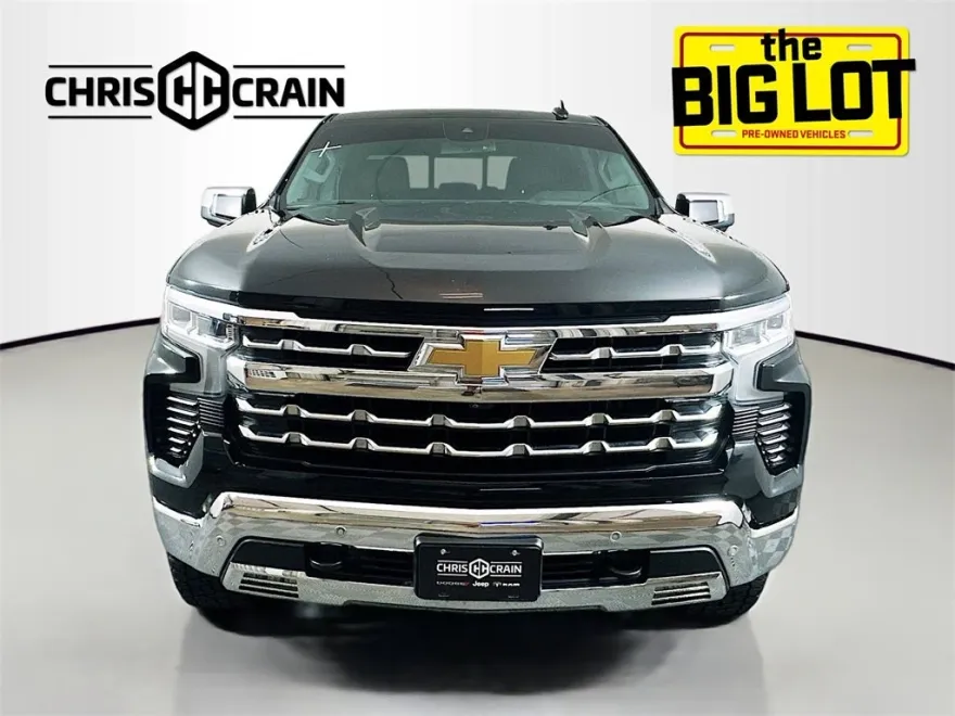 2023 Chevrolet Silverado 1500 LTZ photo 1