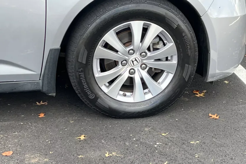 2016 Honda Odyssey EX-L photo 1