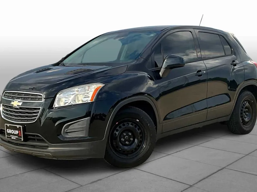 2016 Chevrolet Trax LS photo 1