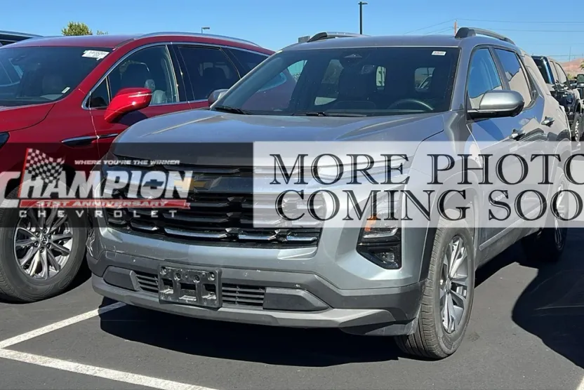 2025 Chevrolet Equinox LT photo 1