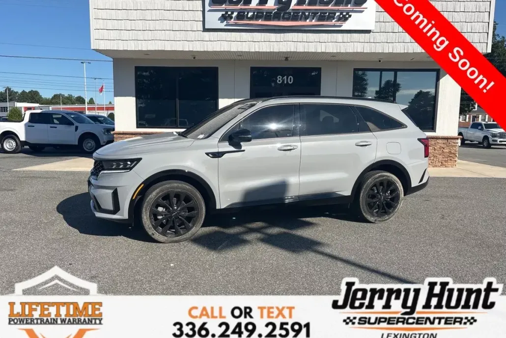 2022 Kia Sorento SX photo 1