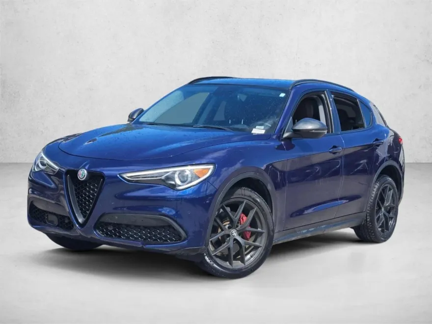 2019 Alfa Romeo Stelvio Ti photo 1