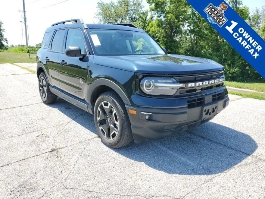 2023 Ford Bronco Sport Outer Banks photo 1