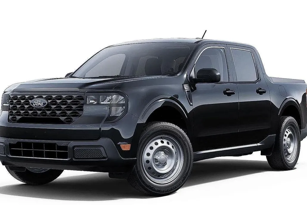 2025 Ford Maverick XL photo 1