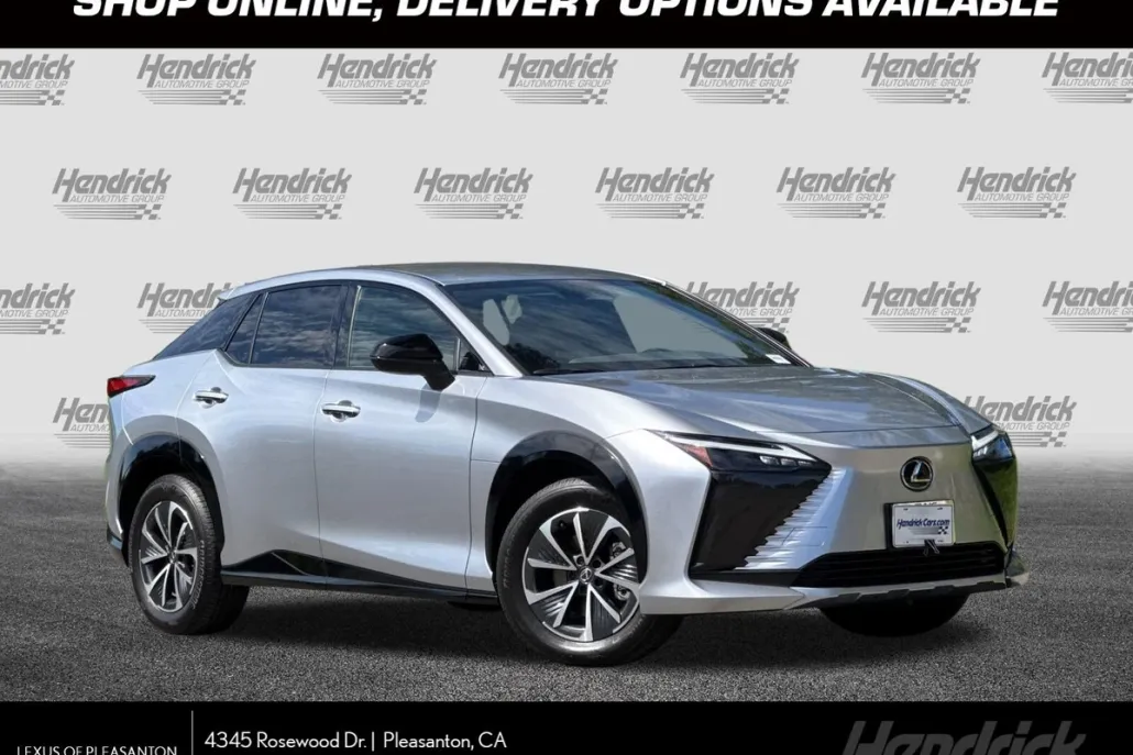 2025 Lexus RZ 450e photo 1
