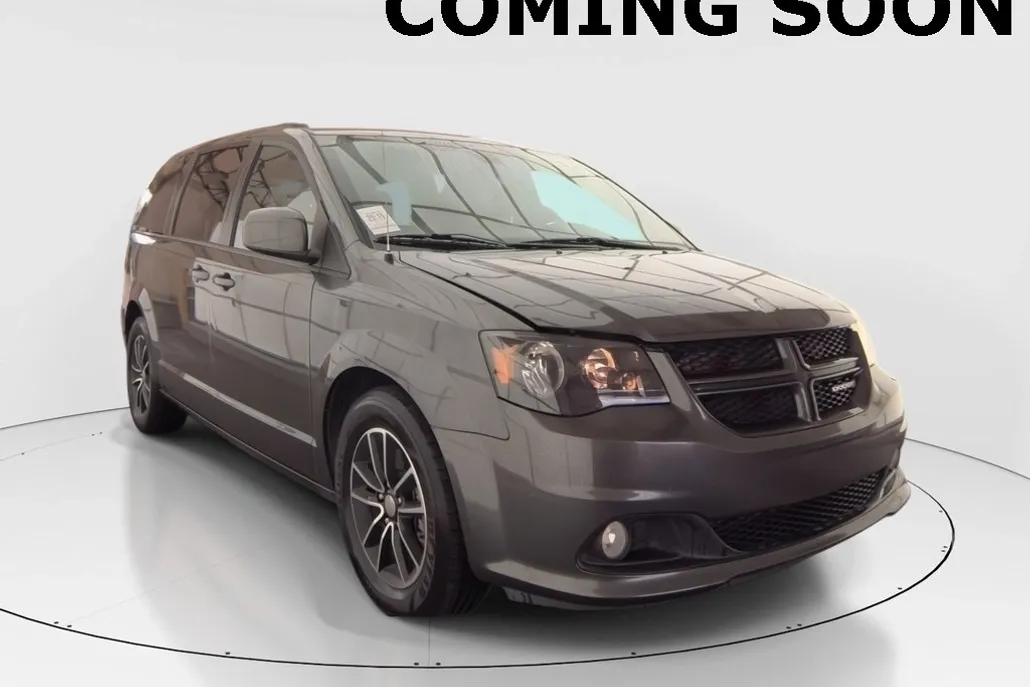 2019 Dodge Grand Caravan GT photo 1