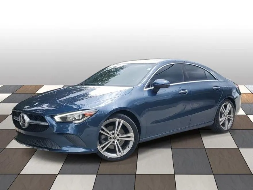 2021 Mercedes Benz CLA 250 photo 1