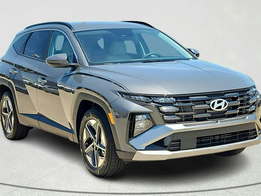 2025 Hyundai Tucson SEL photo 1