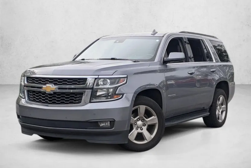 2019 Chevrolet Tahoe LT photo 1