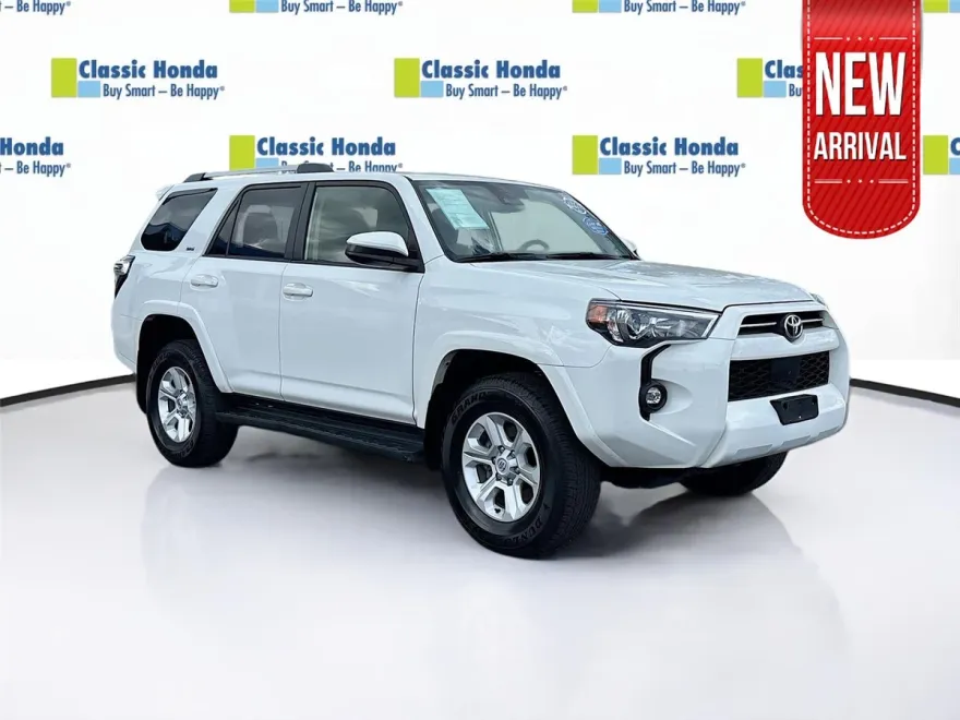 2024 Toyota 4Runner SR5 photo 1