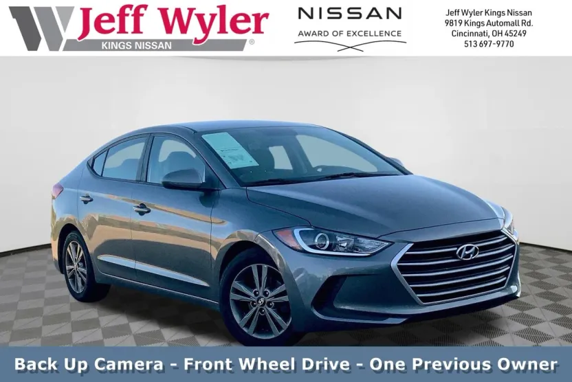 2018 Hyundai Elantra SEL photo 1