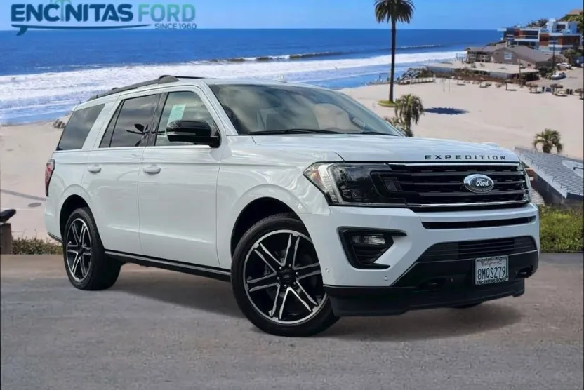 2019 Ford Expedition Limited photo 1