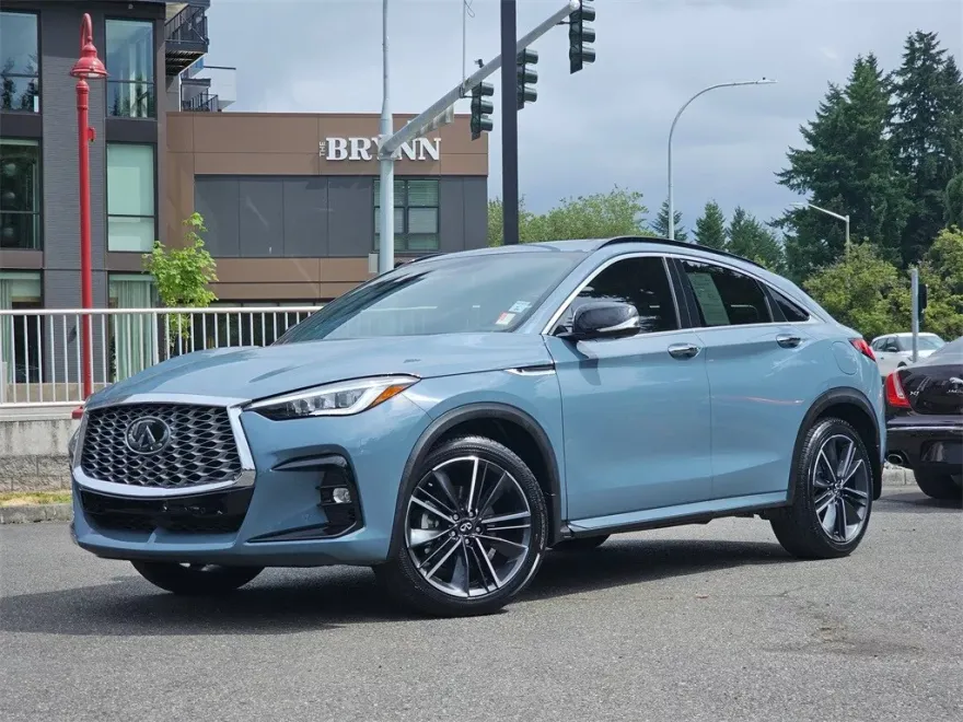 2022 Infiniti QX55 Essential photo 1