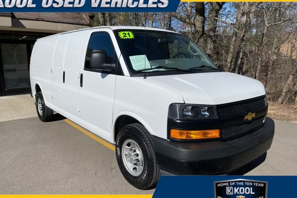 2021 Chevrolet Express Cargo 2500 photo 1