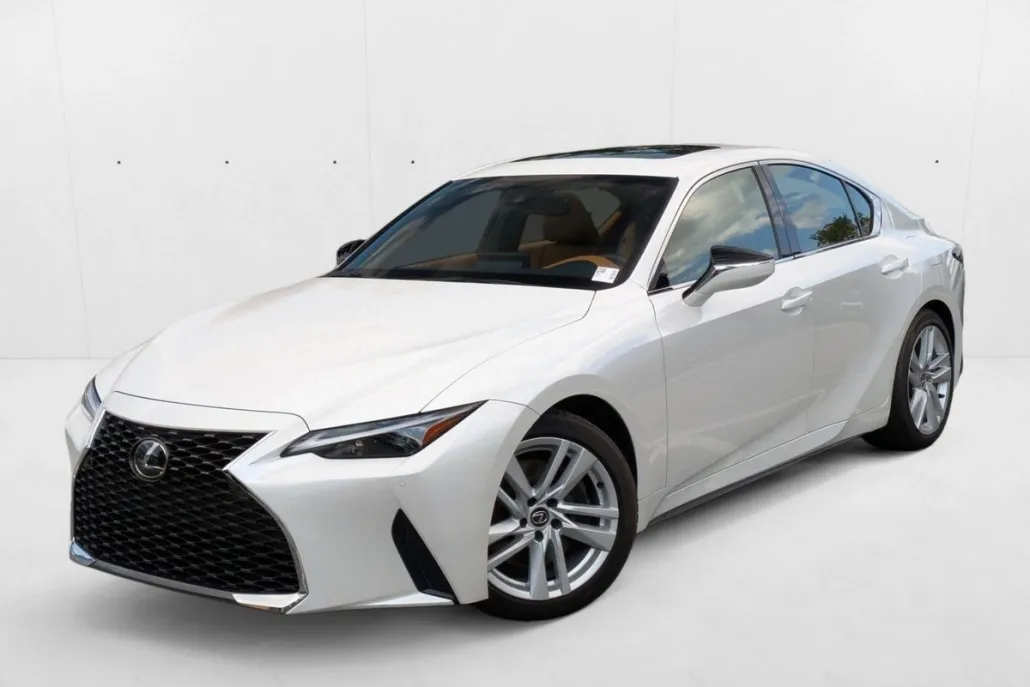 2024 Lexus IS 300 photo 1