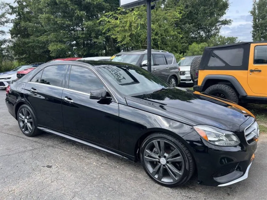 2016 Mercedes Benz E 350 photo 1