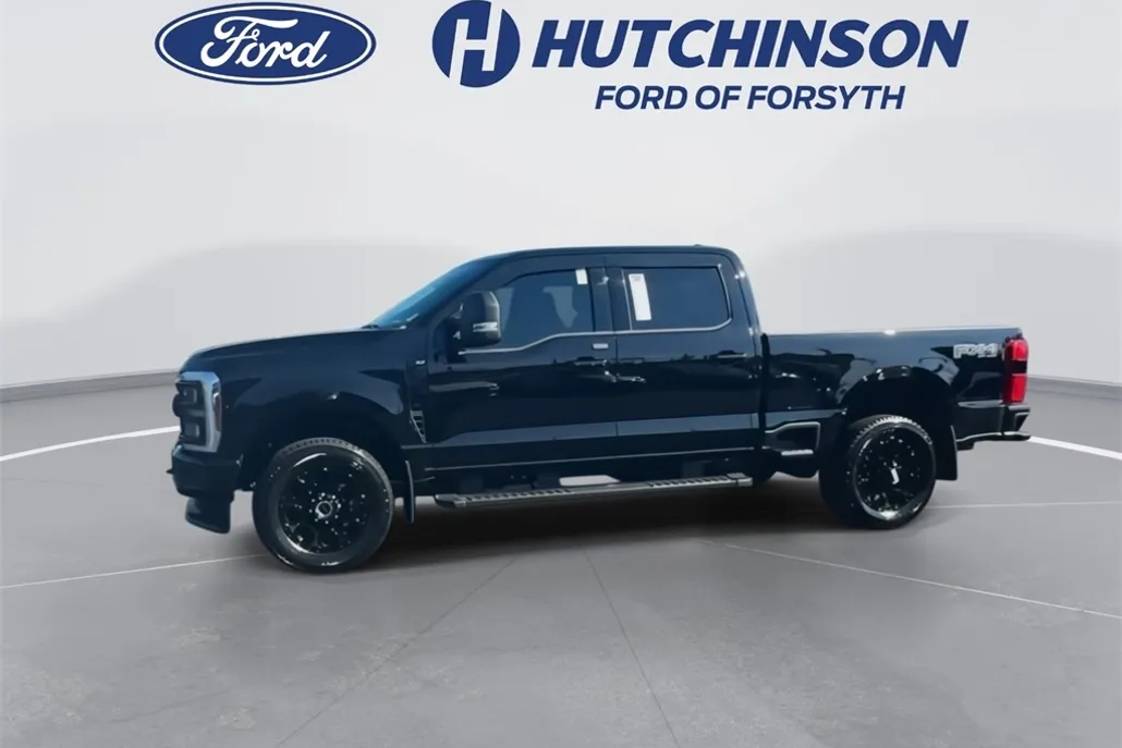 2025 Ford F-250 XLT photo 1