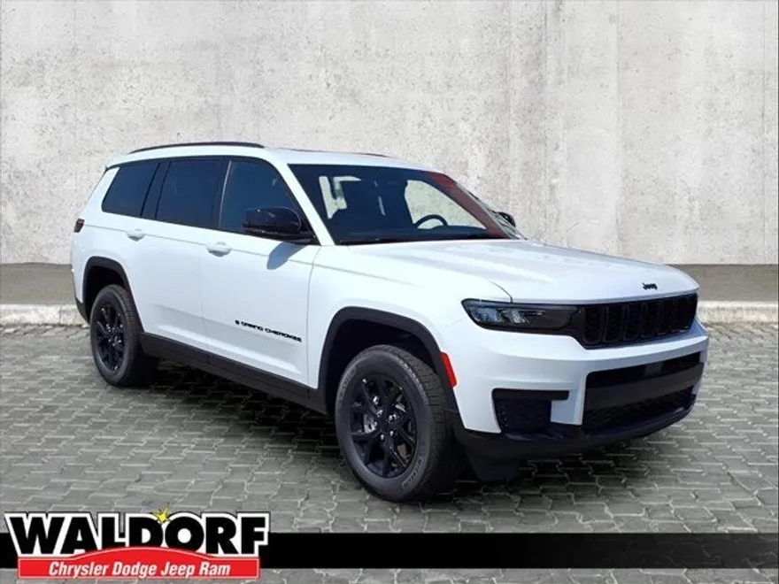 2025 Jeep Grand Cherokee Altitude X photo 1