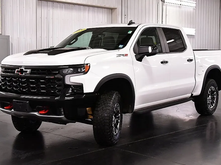 2022 Chevrolet Silverado 1500 ZR2 photo 1