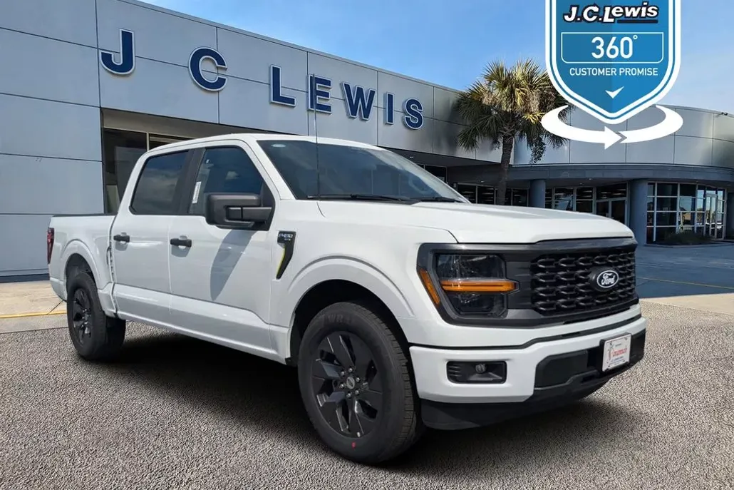 2025 Ford F-150 STX photo 1
