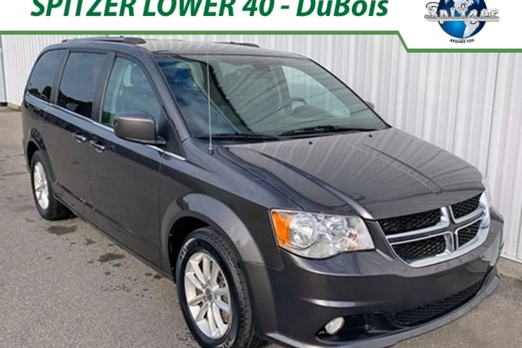 2019 Dodge Grand Caravan SXT photo 1