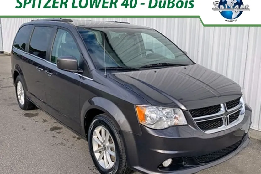 2019 Dodge Grand Caravan SXT photo 1