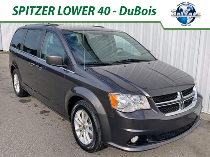 2019 Dodge Grand Caravan SXT photo 1
