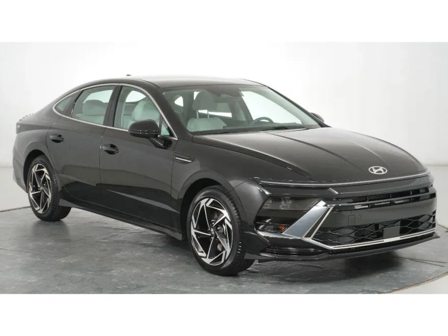 2026 Hyundai Sonata SEL Sport photo 1