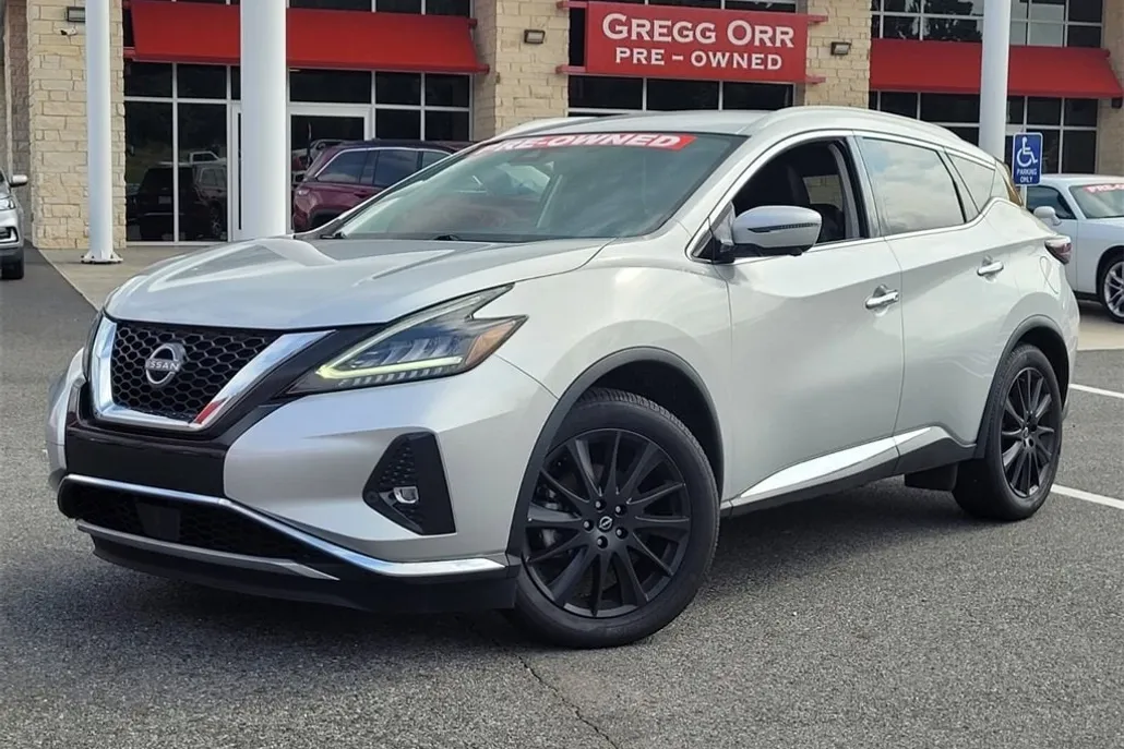 2023 Nissan Murano SL photo 1