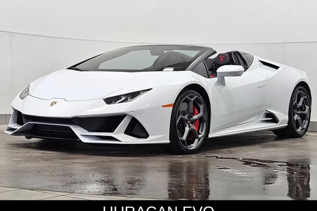 2024 Lamborghini Huracan Evo Spyder photo 1