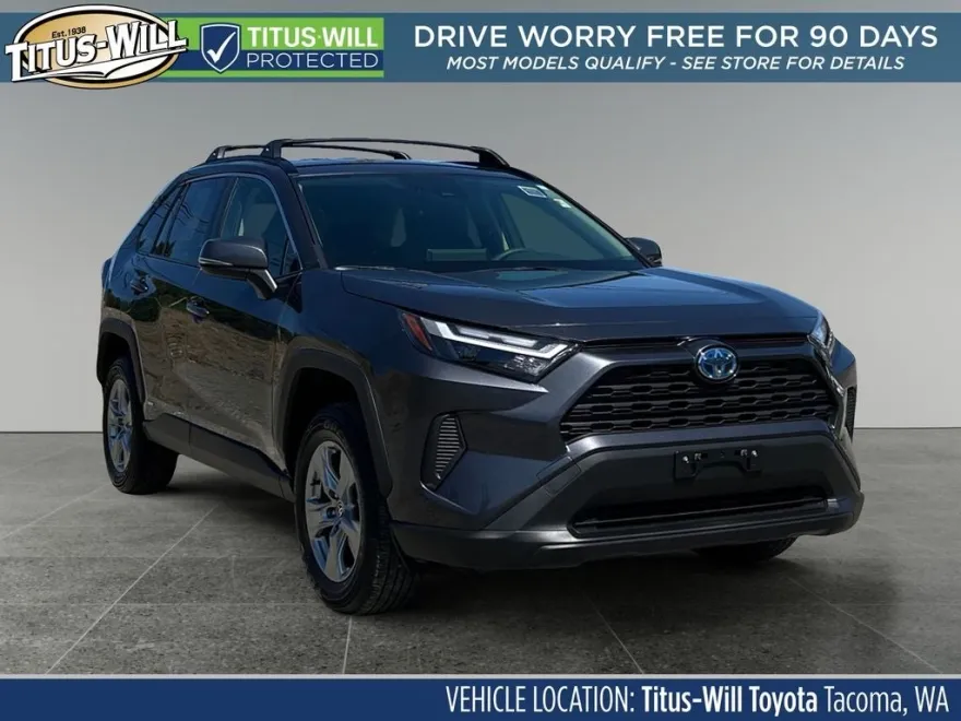 2024 Toyota RAV4 Hybrid XLE photo 1