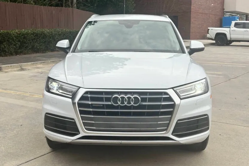 2019 Audi Q5 Premium 45 TFSI photo 1